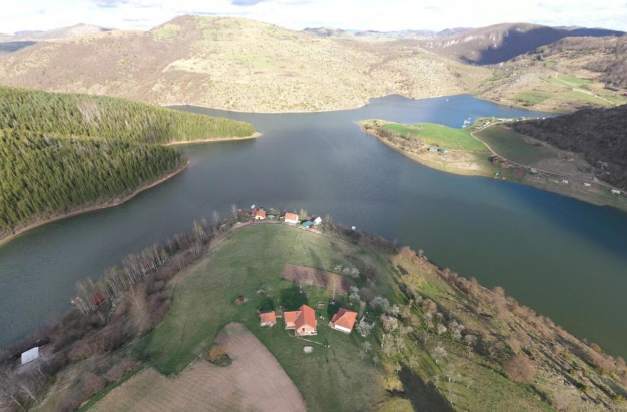 Uvac Griffon Villa Nova Varoš Esterno foto
